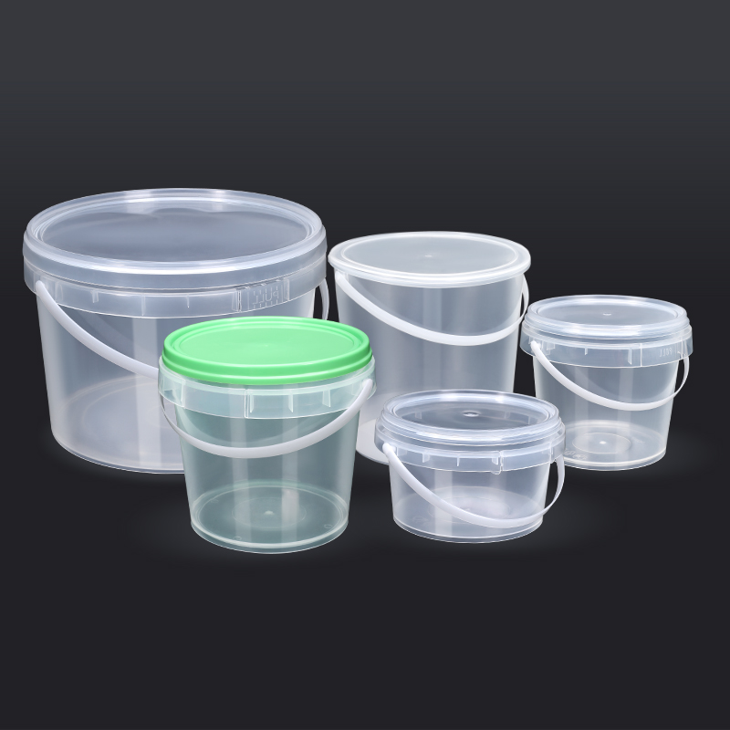 عبوات بلاستيكية جرادل